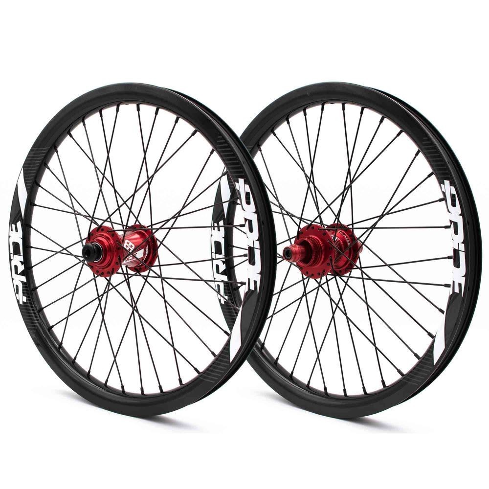 Roues ZIPP 404 Carbone 10 vitesses BOYAUX d'occasion : Equipements | Vélo route - 08/06/2022